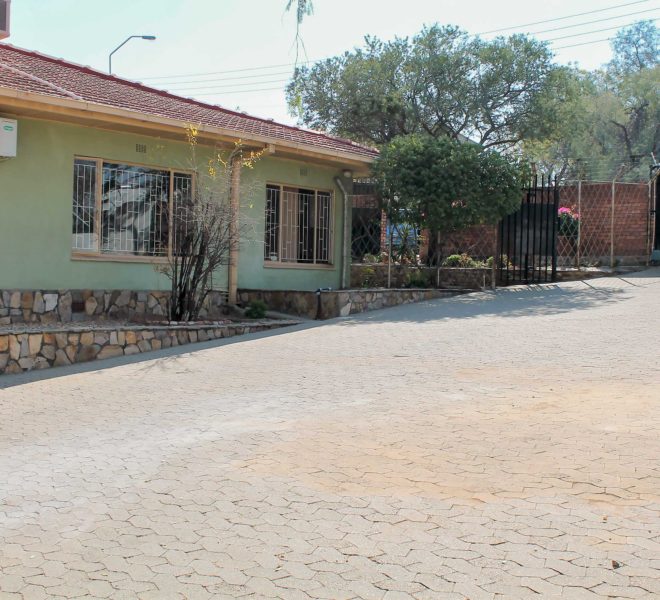 Windhoek West Suzaan Hennig Real Estate